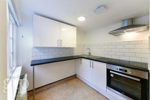 2 bedroom flat to rent, Newport Court WC2H