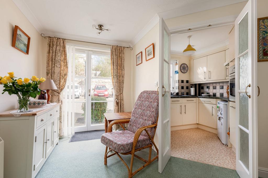 Property Image 4