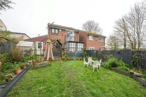 3 bedroom detached house for sale, The Leazes, Throckley, Newcastle Upon Tyne, NE15