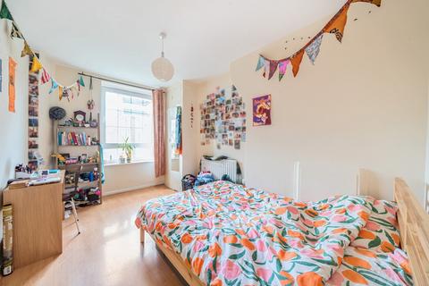 2 bedroom apartment for sale, Weston Street, London