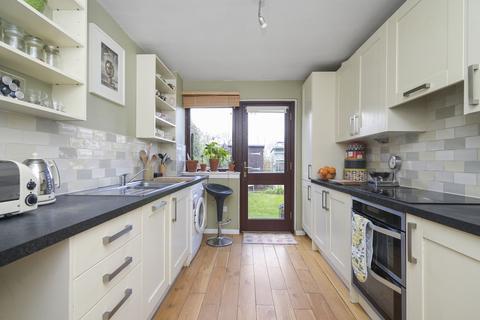 24 Buckstone Howe, Edinburgh, EH10 6XF