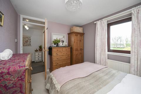 24 Buckstone Howe, Edinburgh, EH10 6XF