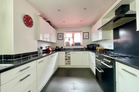 3 bedroom semi-detached house for sale, Wardrew Road, St Thomas, EX4