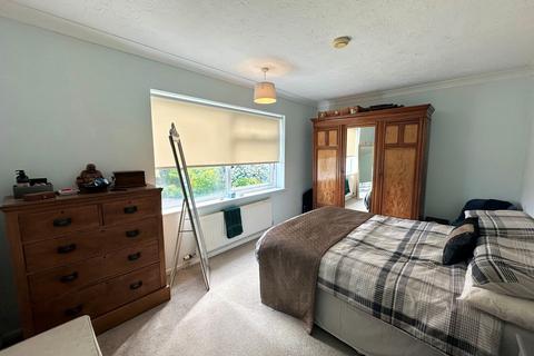 2 bedroom bungalow to rent, Desborough Road, Hartford, PE29