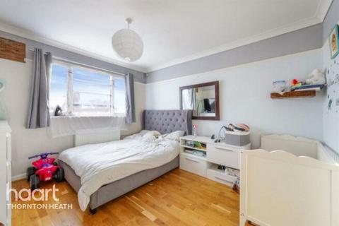 undefined, London Road, Thornton Heath