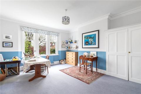 3 Beechwood Grove, Ilkley, LS29 9AX