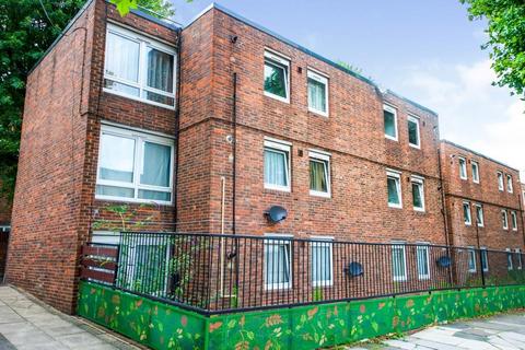 1 bedroom apartment to rent, Beachcroft Way, London, N19