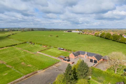 5 bedroom barn conversion for sale, Home Farm Stables, Manor Lane, Whilton, Daventry