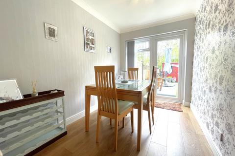 3 bedroom terraced house for sale, Parry Mead, Bredbury