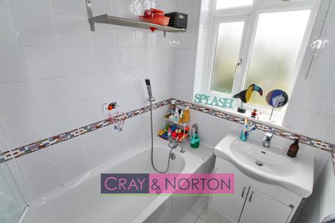 4 bedroom terraced house for sale, Compton Road, Addiscombe, CR0