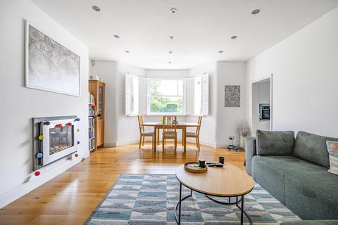 2 bedroom flat for sale, Priory Road, South Hampstead