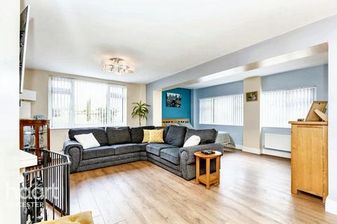 undefined, Garland Crescent, Leicester