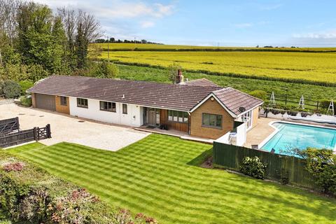 4 bedroom bungalow for sale, Woodmancott, Winchester, Hampshire, SO21