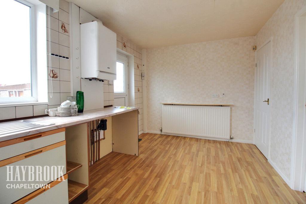 Beacon Way, Wincobank 3 bed semidetached house for sale £150,000