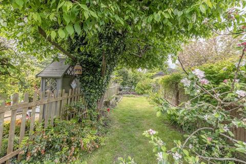 220 Horton Road, Datchet, Slough, SL3 9HL
