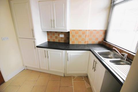 2 bedroom semi-detached house to rent, Ashley Road, Southport, PR9