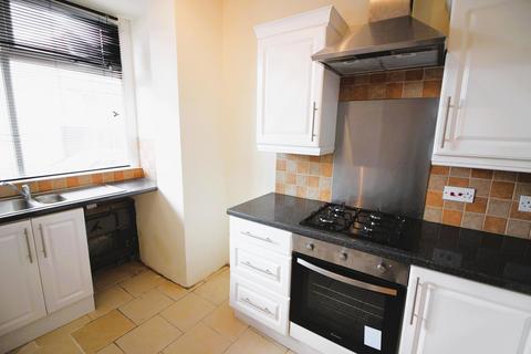 2 bedroom semi-detached house to rent, Ashley Road, Southport, PR9