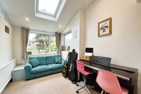 89 Coniston Road, Basingstoke, RG22 5HU
