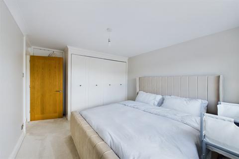 4 bedroom semi-detached house for sale, Bank Sands, Acklam, Middlesbrough, TS5