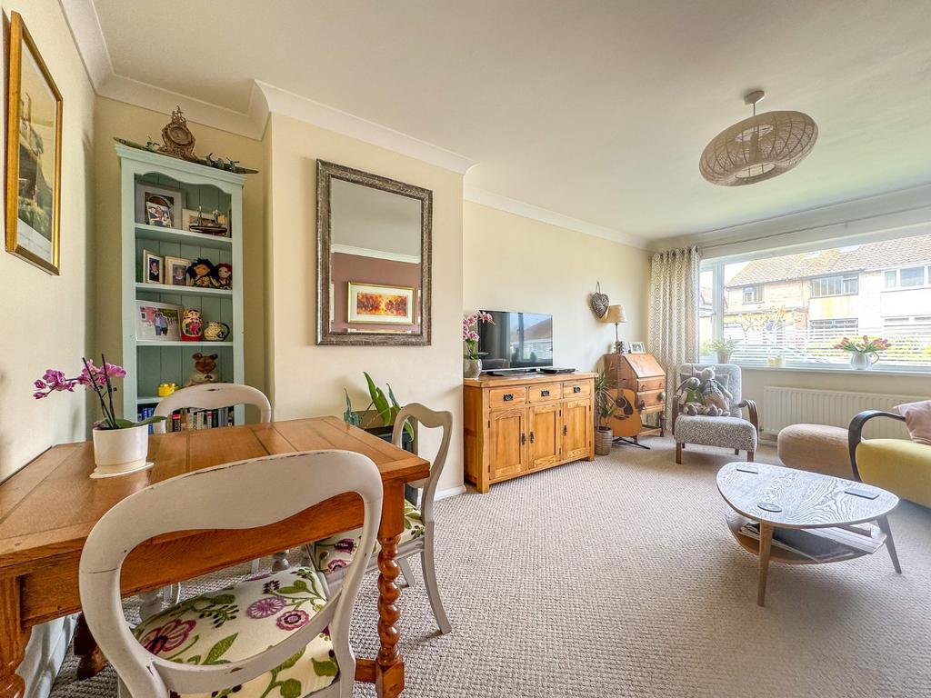 Living/Dining Room