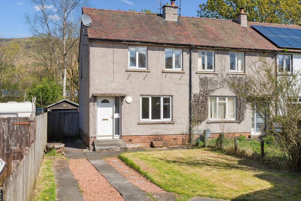 Dumbrock Crescent, Strathblane, Stirlingshire, G63 9DL 2 bed end of