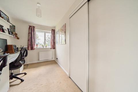 10 Stamford Drive, Bromley, BR2 0XF