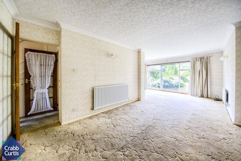 3 bedroom semi-detached house for sale, Landor Road, Whitnash, Leamington Spa, CV31