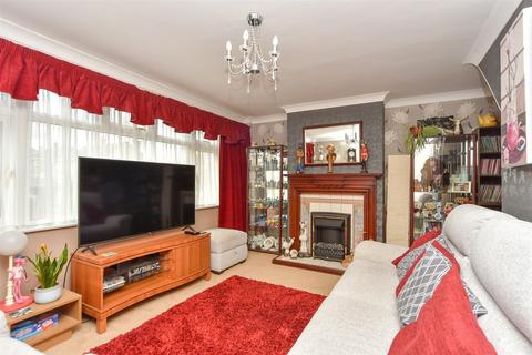 4 bedroom townhouse for sale, Broadview Avenue, Rainham, Gillingham, Kent