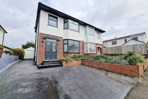 3 bedroom semi-detached house for sale, Mount Earl, Bridgend, Bridgend County. CF31 3EY