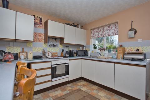 3 bedroom terraced house for sale, Mill Road, Deal, CT14