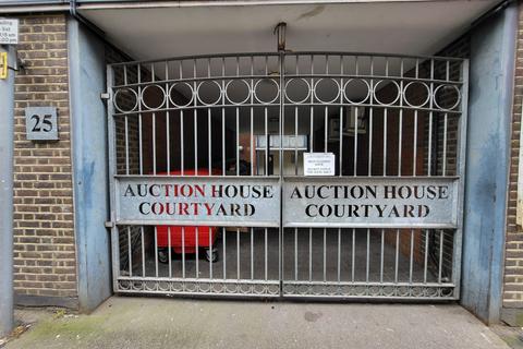 2 bedroom maisonette for sale, Auction House Courtyard, Luton LU1