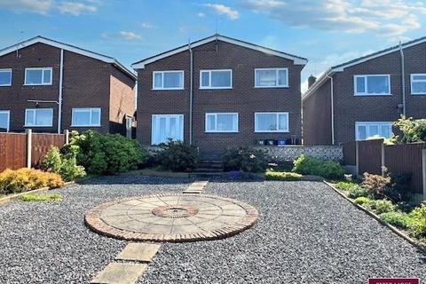 4 bedroom detached house for sale, Gronant Road, Prestatyn, Denbighshire LL199HP