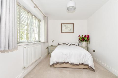 Mulberry Lodge Bourne Drive, Littlebourne, Canterbury, CT3 1FT