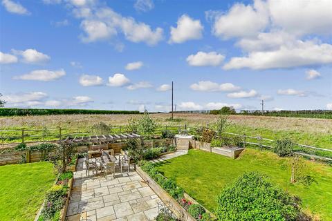 Mulberry Lodge Bourne Drive, Littlebourne, Canterbury, CT3 1FT