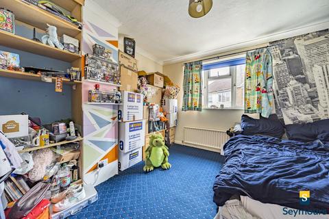5 bedroom semi-detached house for sale, Guildford, Surrey GU2