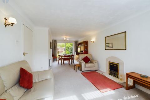 3 bedroom detached house for sale, Coppidwell Drive, Aylesbury