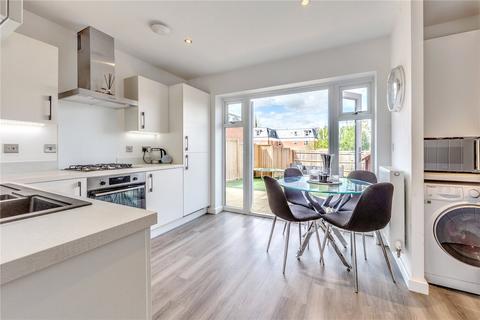 2 bedroom semi-detached house for sale, Heath Way, Shenley, Radlett, Hertfordshire, WD7