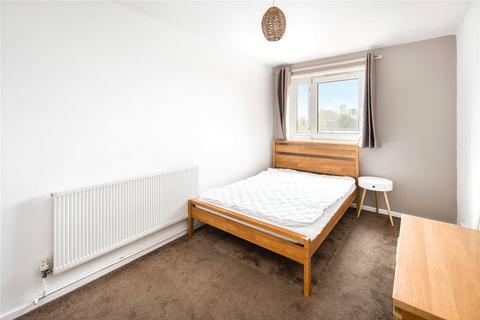 2 bedroom flat to rent, Waverton House, Jodrell Road, London, E3