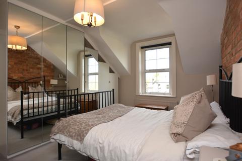 undefined, West End Avenue, Harrogate, North Yorkshire, HG2