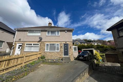 2 bedroom semi-detached house for sale, Meadow Crescent, Halifax HX3