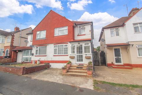 3 bedroom semi-detached house for sale, Weatherby Road, Luton LU4