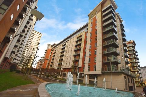 2 bedroom flat for sale, Barton Place, 3 Hornbeam Way, Green Quarter, Manchester, M4