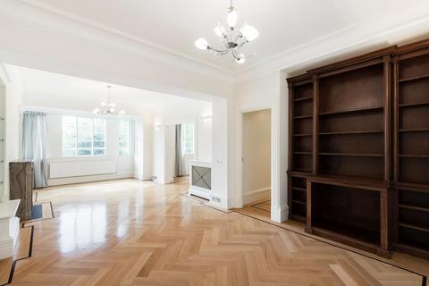 3 bedroom flat to rent, Princes Gate, London, SW7