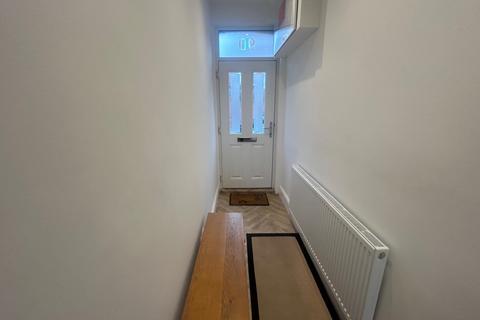 3 bedroom end of terrace house for sale, Porthkerry Road, Barry