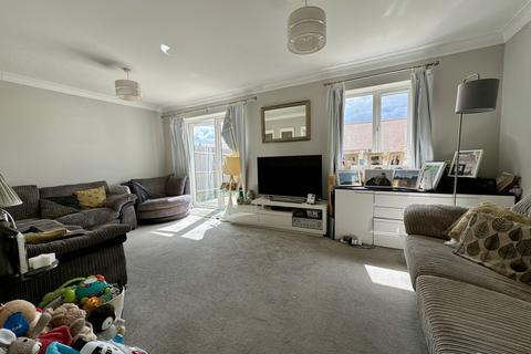 3 bedroom semi-detached house for sale, Tower Crescent, Hailsham, Sussex, BN27