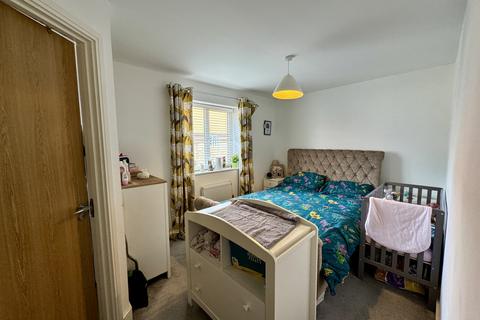 3 bedroom semi-detached house for sale, Tower Crescent, Hailsham, Sussex, BN27
