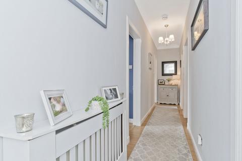 3 bedroom flat for sale, 36 Pentland Terrace, Morningside, EH10 6HD