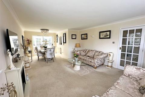 2 bedroom apartment for sale, Ariane Court, Woodlands Road, Barton On Sea, New Milton, BH25