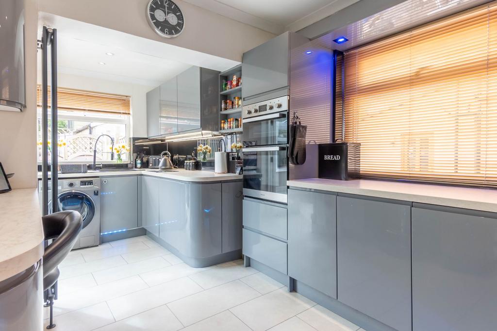 Kitchen living area