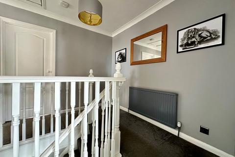 41 Foxhunter Walk, Billericay, CM11 1DZ